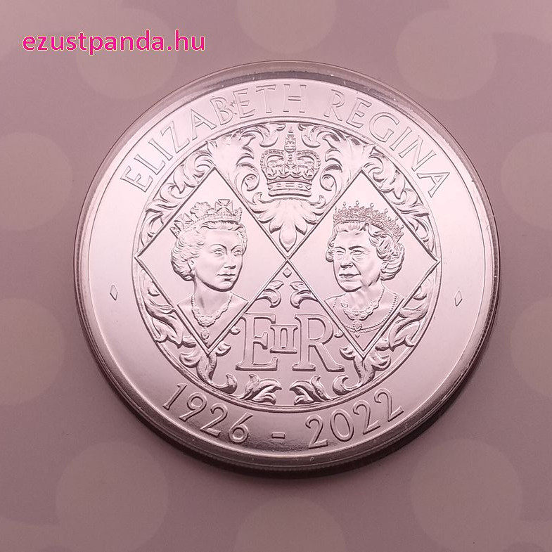 II. Erzsébet királynő emlékére 2022 brit 5 font réz-nikkel pénzérme díszcsomagolásban - KÁROLY-FEJES! II. Erzsébet királynő emlékére 2022 brit 5 font réz-nikkel pénzérme díszcsomagolásban - KÁROLY-FEJES!