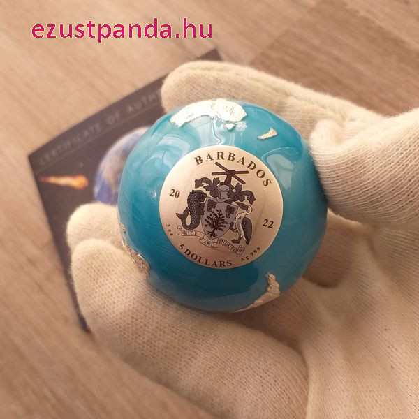 Kék Bolygó 2022 3 uncia gömbölyű, színes ezüst pénzérme Barbados - CSAK 999 PÉLDÁNYBAN!
