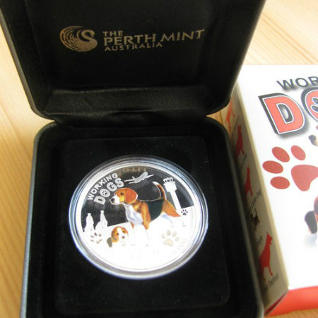 Beagle kutya 2011 1 uncia proof ezüst pénzérme