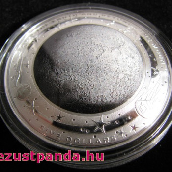 A Hold 2018 ausztrál proof ezüst pénzérme, domború