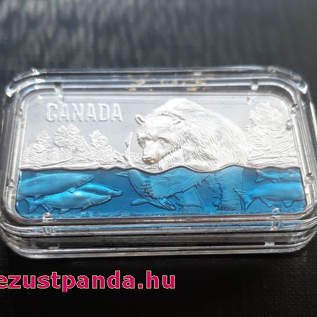 Lazacra vadászó medve 2018 1,5 uncia kanadai high-relief ezüst pénzérme
