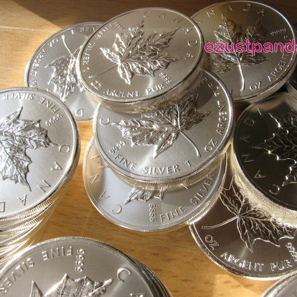 25x Maple Leaf (Juharlevél) 2025 1 uncia ezüst pénzérme (teljes tubus) 25x Maple Leaf (Juharlevél) 2025 1 uncia ezüst pénzérme (teljes tubus)