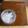 Üvöltő Farkas / Howling Wolf 0,5 kg proof ezüst pénzérme Üvöltő Farkas / Howling Wolf 0,5 kg proof ezüst pénzérme