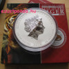 Lunar2 Tigris éve 2010 1 kilogramm színes ezüst pénzérme, topázzal