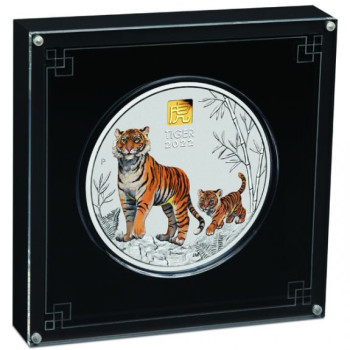 Lunar3 Tigris éve 2022 1 kilogramm színezett ezüst pénzérme - CSAK 388 PÉLDÁNYBAN!