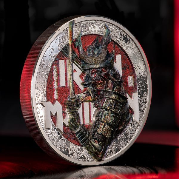 Iron Maiden Senjutsu 2022 2 uncia Cook-szk obszidián-fekete ezüst pénzérme - CSAK 999 példányban! Iron Maiden Senjutsu 2022 2 uncia Cook-szk obszidián-fekete ezüst pénzérme - CSAK 999 példányban!