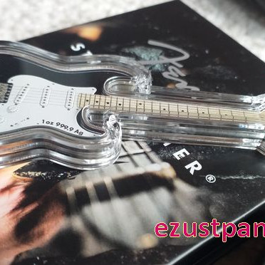 Fender Stratocaster gitár 2021 1 uncia proof ezüst pénzérme - gitár alakú érme!
