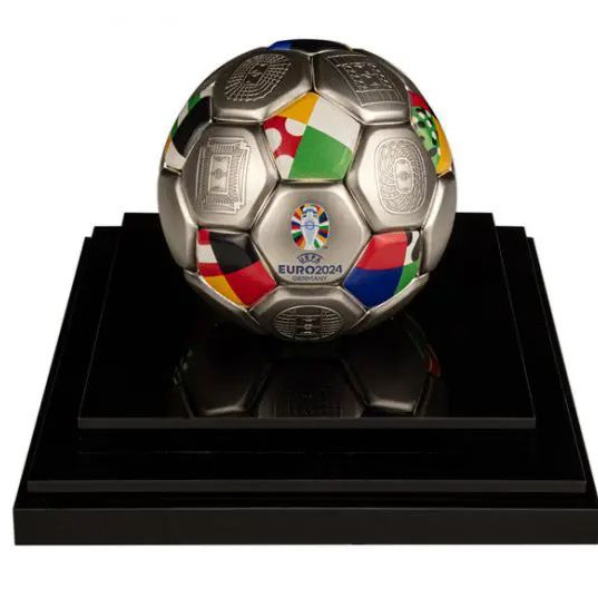 UEFA 2024 futball EB 3 uncia Salamon-szigetek ezüst pénzérme - CSAK 2024 PÉLDÁNYBAN! UEFA 2024 futball EB 3 uncia Salamon-szigetek ezüst pénzérme - CSAK 2024 PÉLDÁNYBAN!