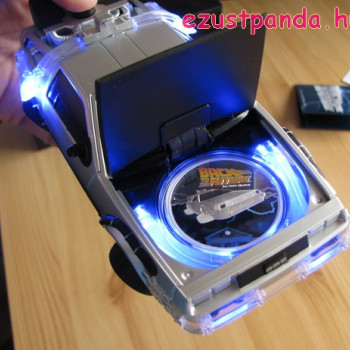Vissza a jövőbe 2015 1 uncia proof ezüst pénzérme DeLorean autóval