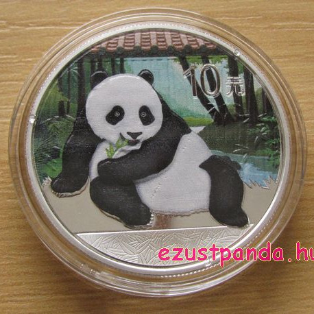 Panda 2015 1 uncia színes ezüst pénzérme